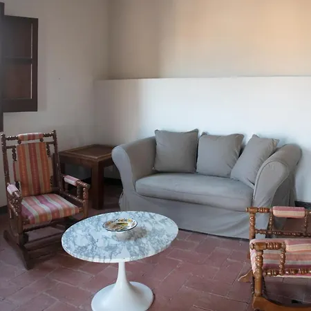 Apartamento La Galeria De Dalt *